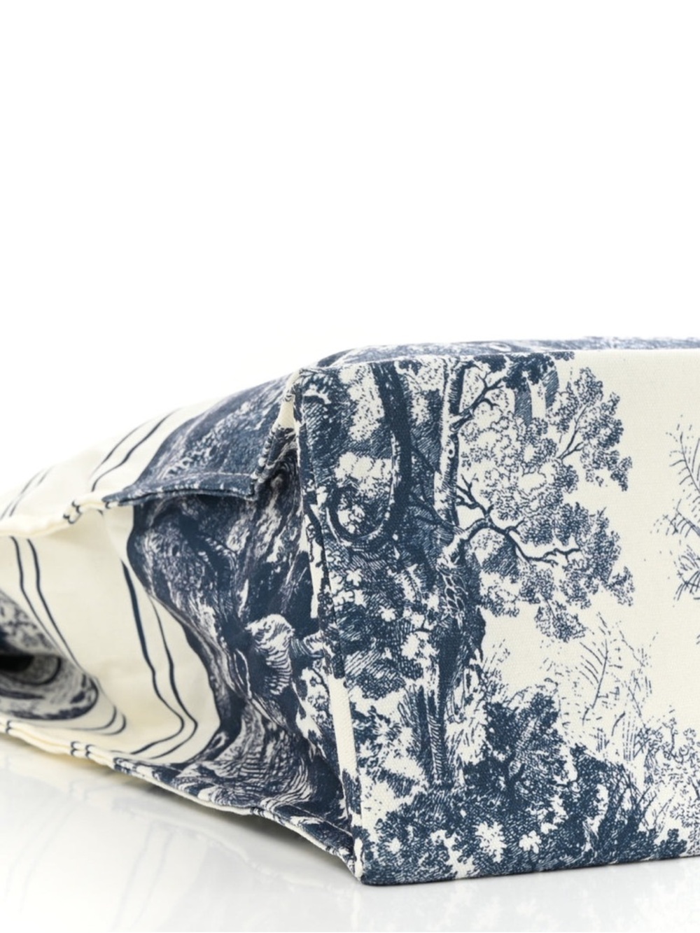 Christian Dior Cosmetics Canvas Tote Bag - Picture 4 of 6